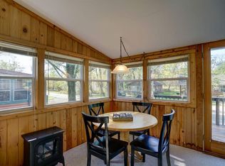 N4550 E Shore Place Rd, Cambridge, WI 53523