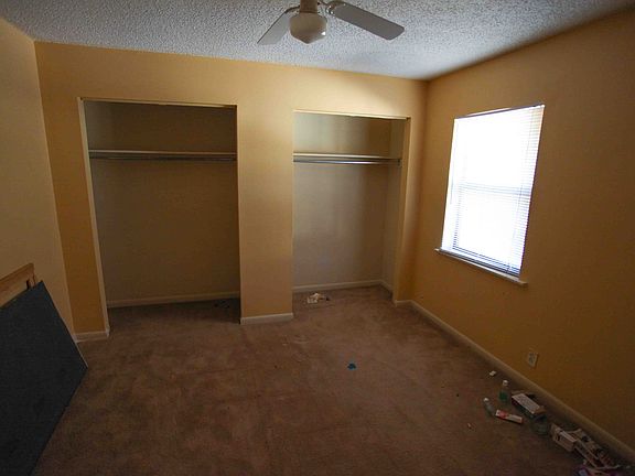 4th image of 187 San Cristobal Ave E