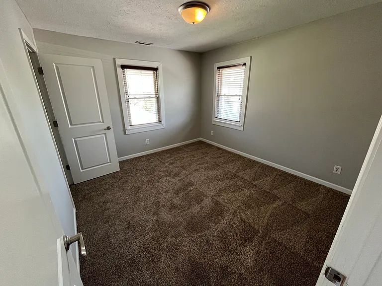 Bedroom #1