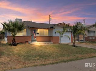 1132 1st St, Wasco, CA 93280