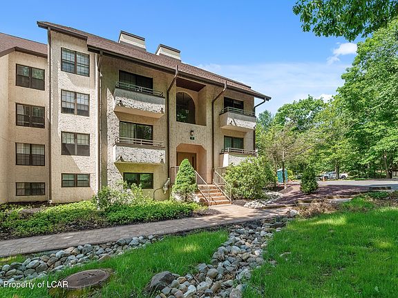 2nd image of 7-202 Midlake Dr