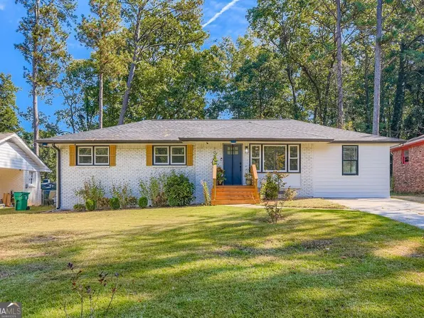 1084 Longshore Dr, Decatur, GA 30032