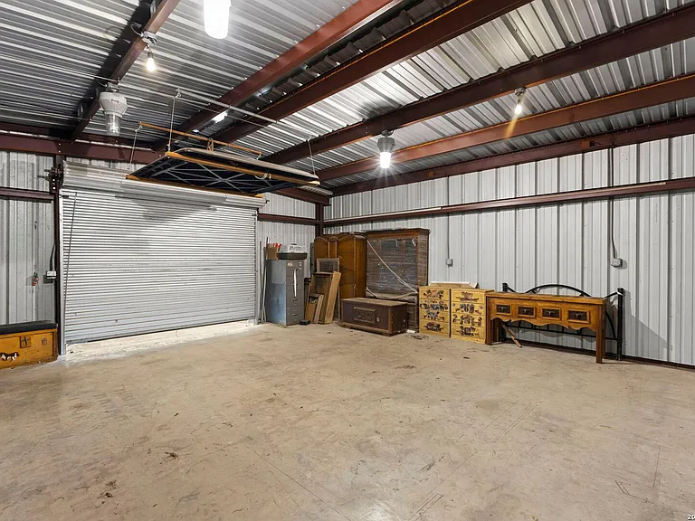 1597 Pipe Springs Dr — Photo 24