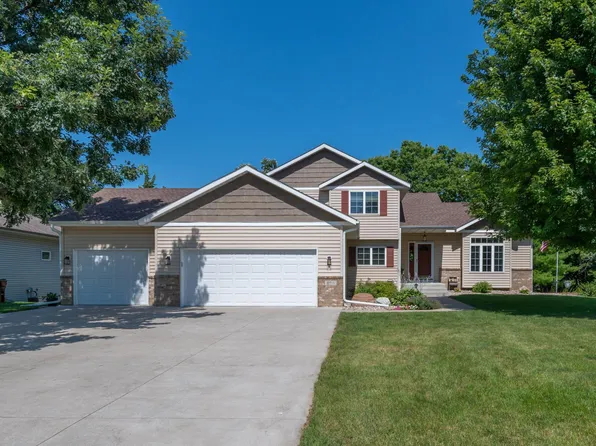204 Crestview Cir, Jordan, MN 55352