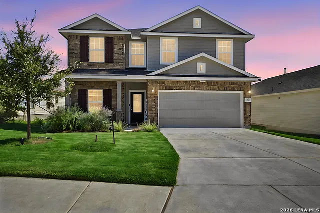 4 bed, 2.5 bath, 2513 sqft, $2,450 — Photo 1