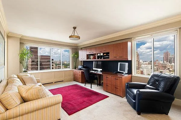 Sold by R New York | media 36