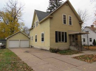 404 Hendricks St, Merrill, WI 54452