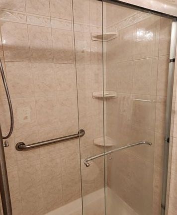 3rd image of 836 Revere Ave APT 1R