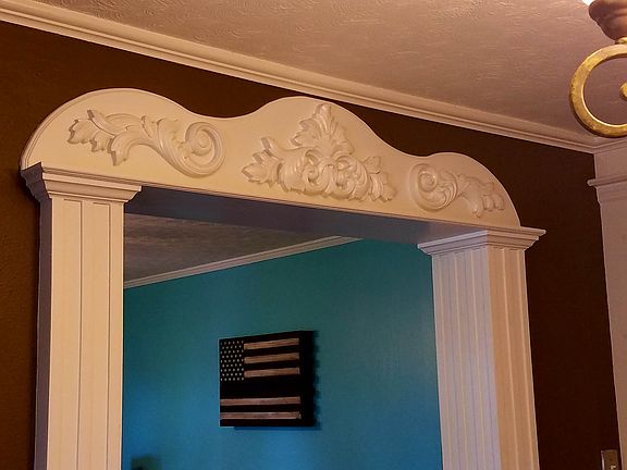 Beautiful mouldings 