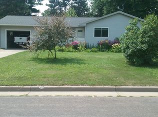 1230 Perry St, Chippewa Falls, WI 54729