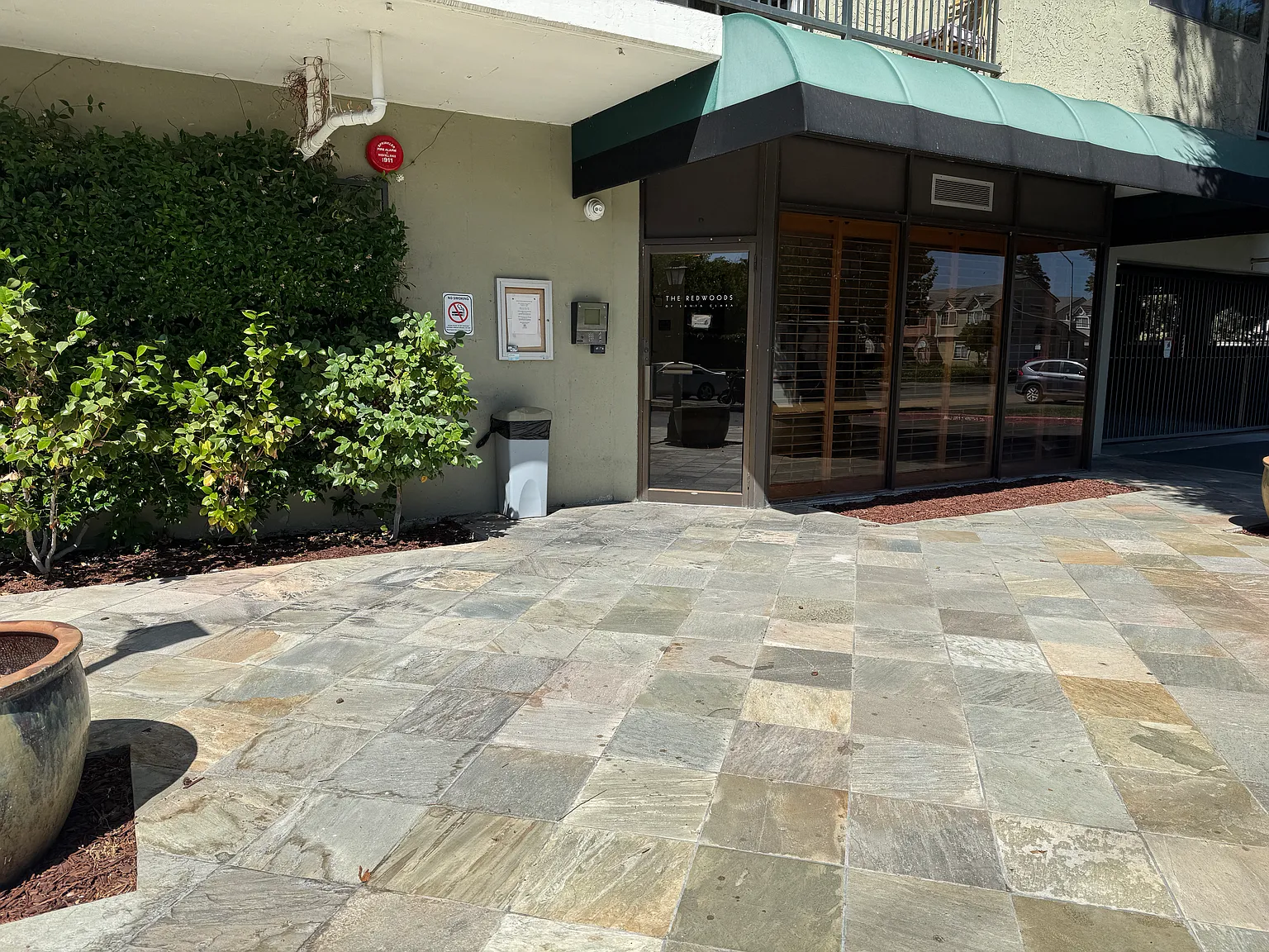 2200 Agnew Rd — Photo 2