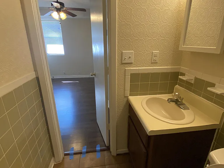 526 Rhodwin Ave — Photo 8