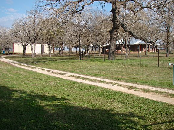 5th image of 98 County Road 307