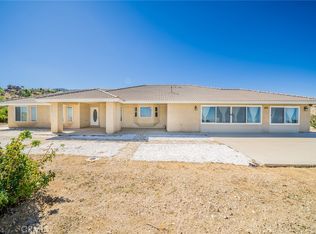 979 Sunnyslope Rd, Pinon Hills, CA 92372