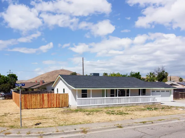 838 La Vida Avenue, Porterville, CA 93257