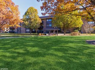 1501 Woodbridge Rd APT 2A, Joliet, IL 60436