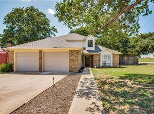 1613 High Crest Ct, Irving, TX 75061