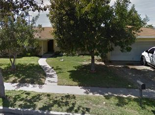854 N Pampas Ave, Rialto, CA 92376