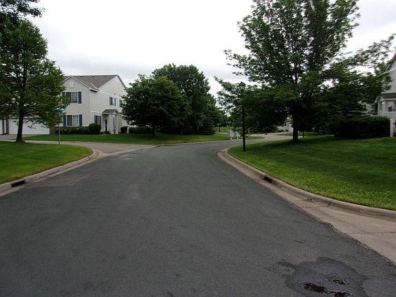 4th image of 13050 Europa Trail Way N Unit B