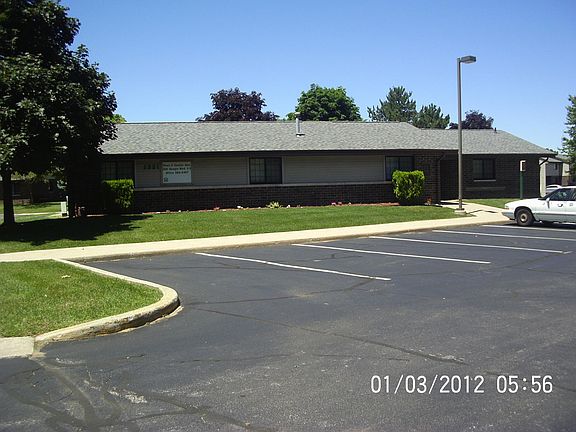 2nd image of 1221 Georgia Blvd