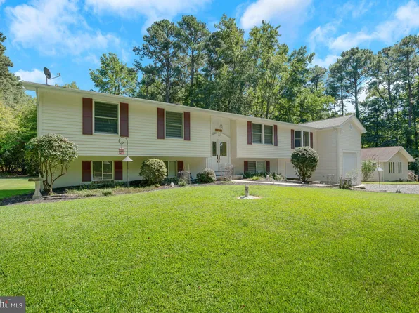 13569 Marine Ave, Lusby, MD 20657