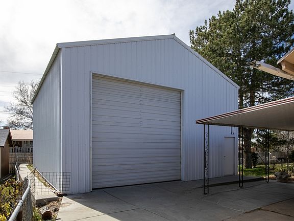 2nd image of 2001 N 400 W