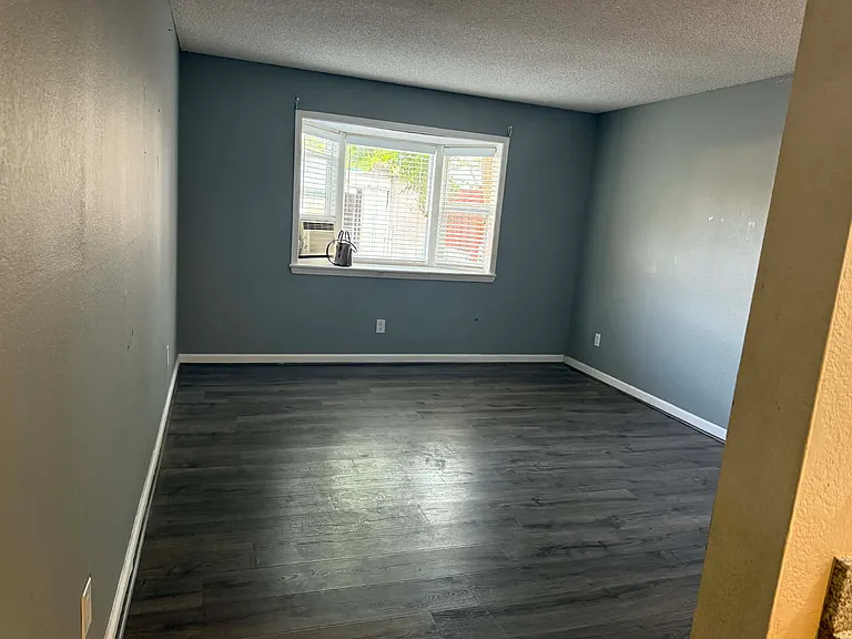 3200 Muir Ct — Photo 4