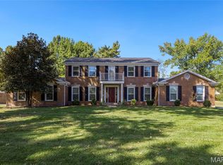 14300 Markham Ln, Chesterfield, MO 63017