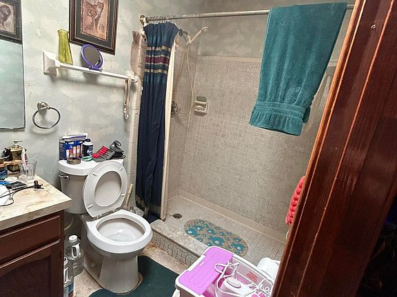 4th image of 10036 DELANO Drive E