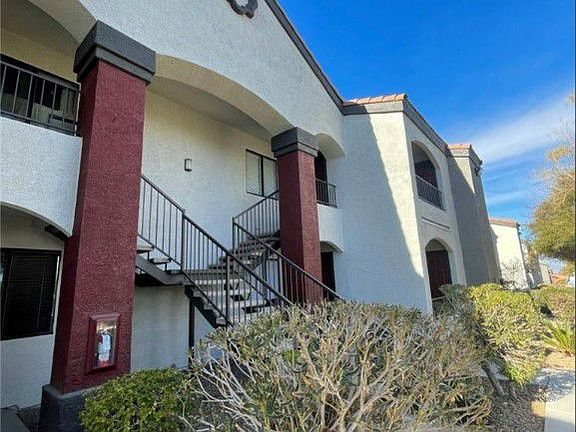 2nd image of 950 Seven Hills Dr APT 1211
