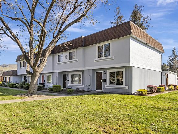 3rd image of 3304 Cropley Ave