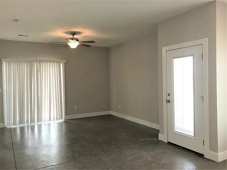 5548 N Edwards Cir #5548 — Photo 4
