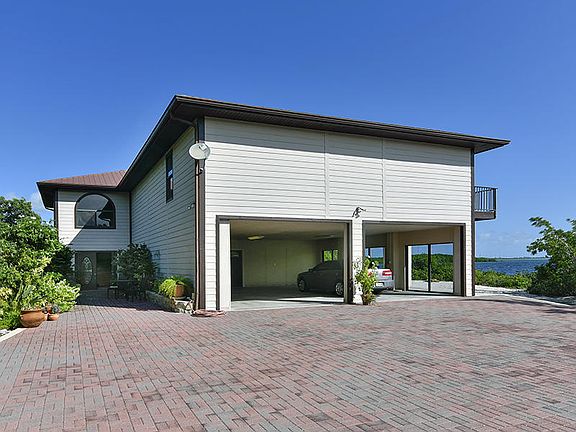 5th image of 176 Sugarloaf Dr