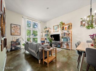 2745 Grinstead Dr APT 105, Louisville, KY