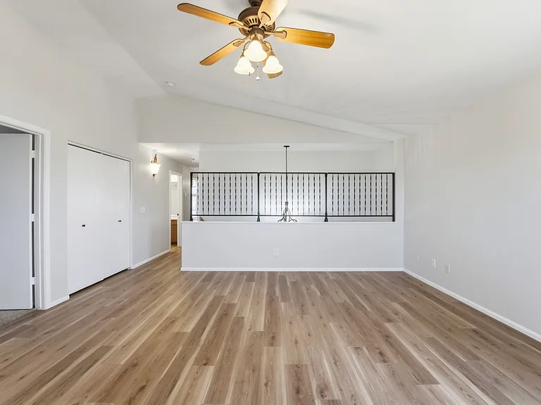41628 W Hillman Dr — Photo 20