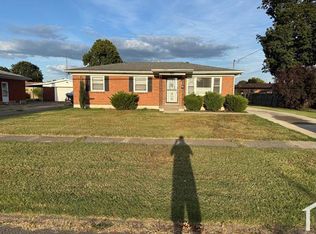 8801 Seaforth Dr, Louisville, KY
