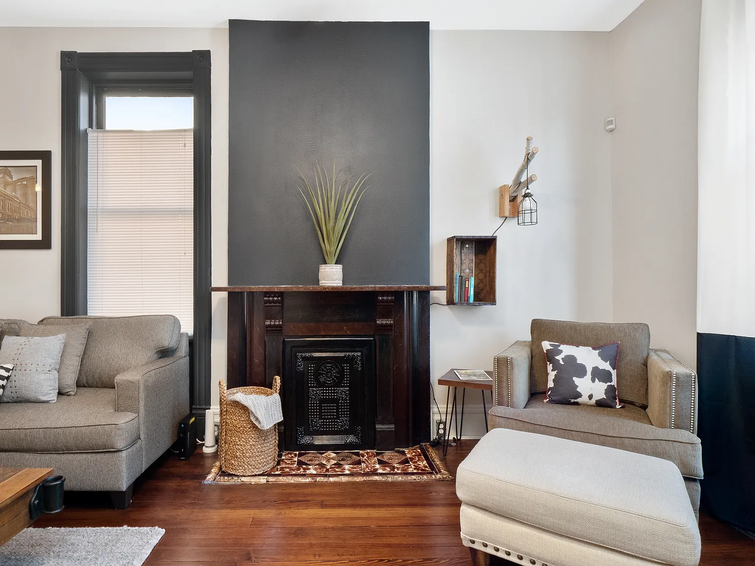 1 bed, 1019 sqft, $2,200 — Photo 2