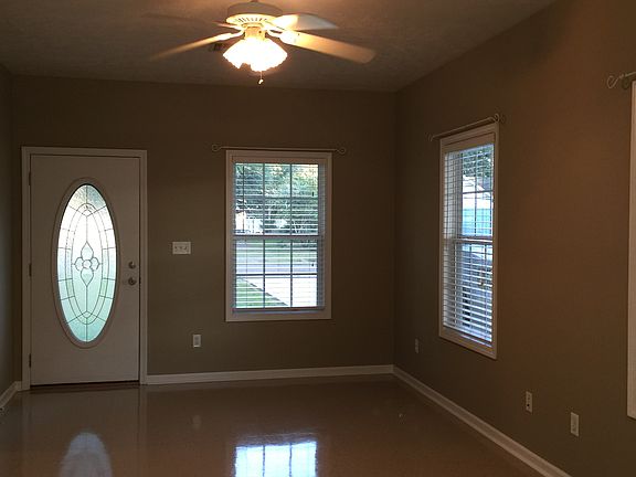 neutral colors throughout