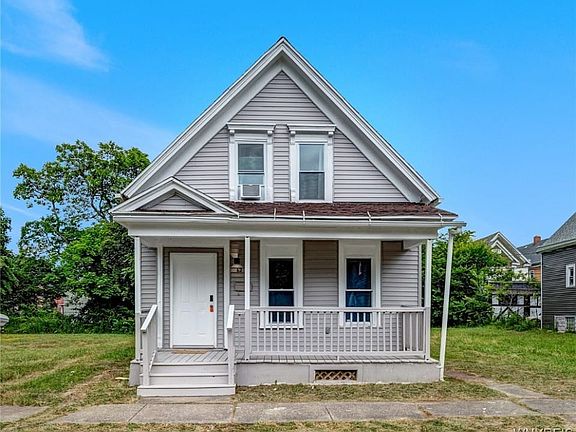 2nd image of 62 Winslow Ave