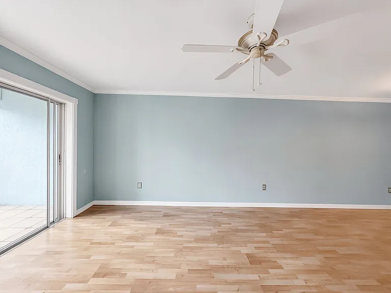 3041 Sandpiper Bay Cir #H201 — Photo 18