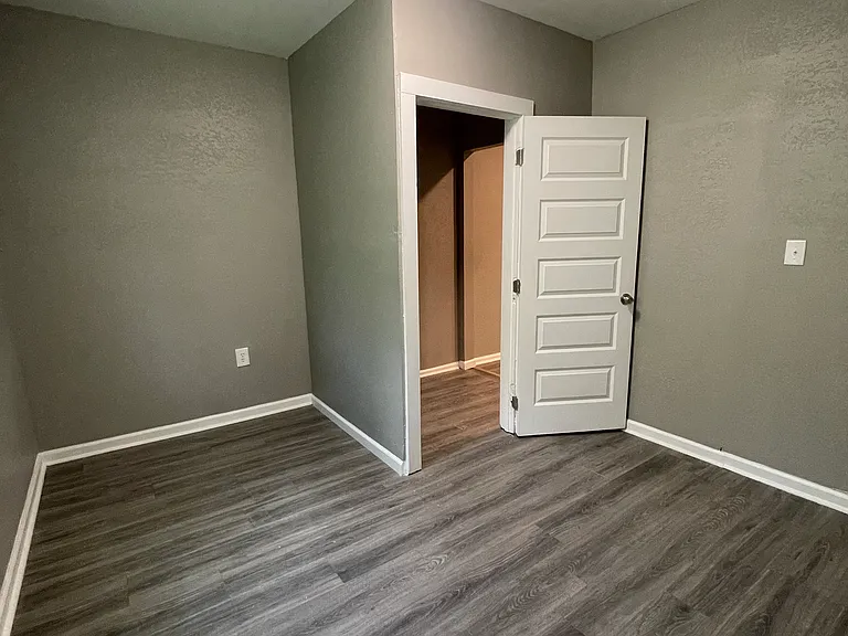 4120 Kirkland Ave #1 — Photo 7