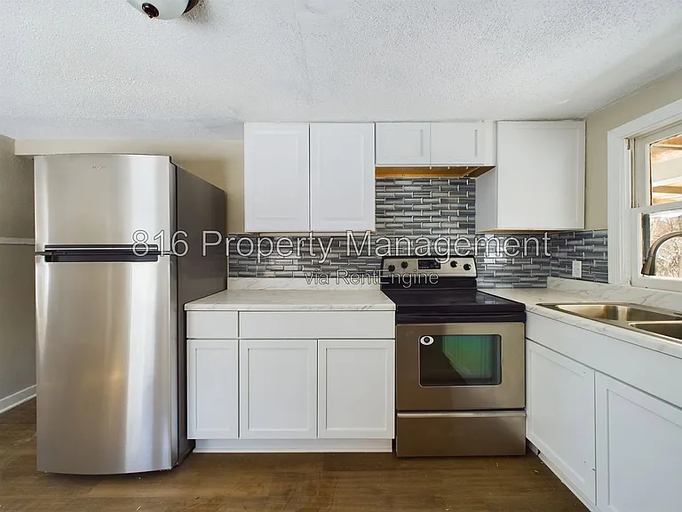 1013 W South Ave #2 — Photo 5