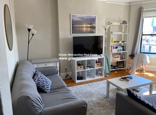 564 E Broadway #4, Boston, MA 02127