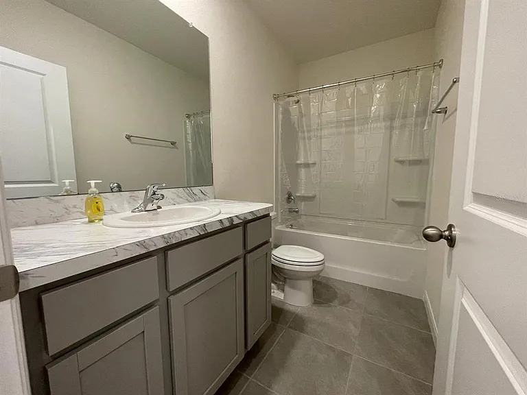 32930 Regent Canal St — Photo 32