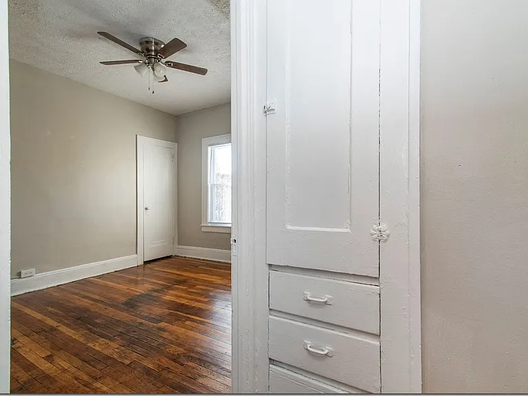 17001 Madison Ave — Photo 15