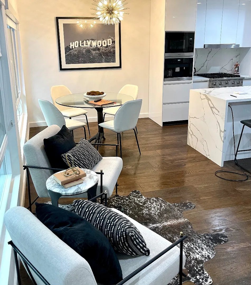Unit Photo - 1267 N Laurel Ave #8