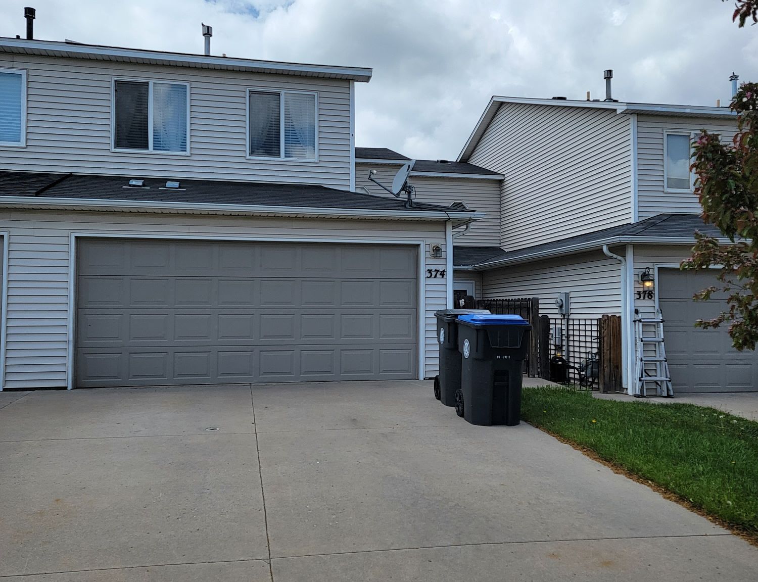 374 Snyder Ave, Cheyenne, WY 82007 | Zillow