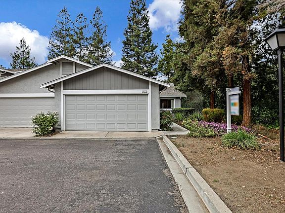 3rd image of 5022 Treaty Ct