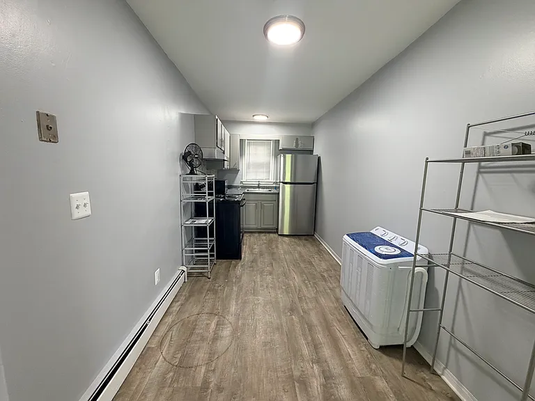 47 Huguenot St #1 — Photo 3