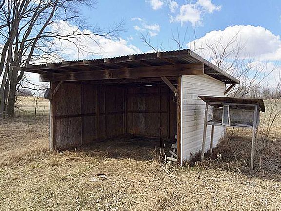 4th image of 5937 West Dr #29